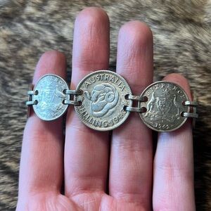 Vintage handmade sterling silver Australian shilling/pence coin bracelet